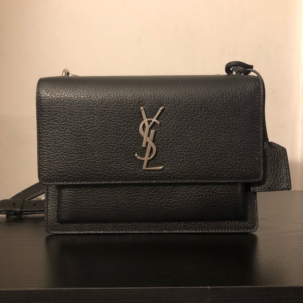 Saint Laurent Sunset Bag in Medium